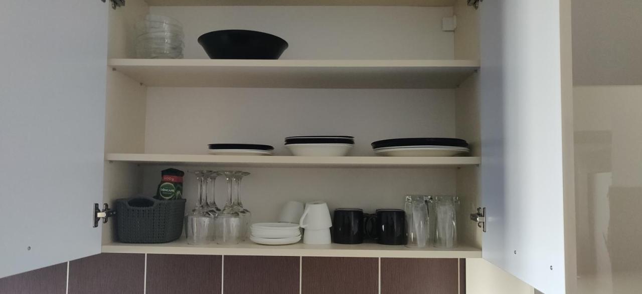 Home Apartament Брашов Екстериор снимка
