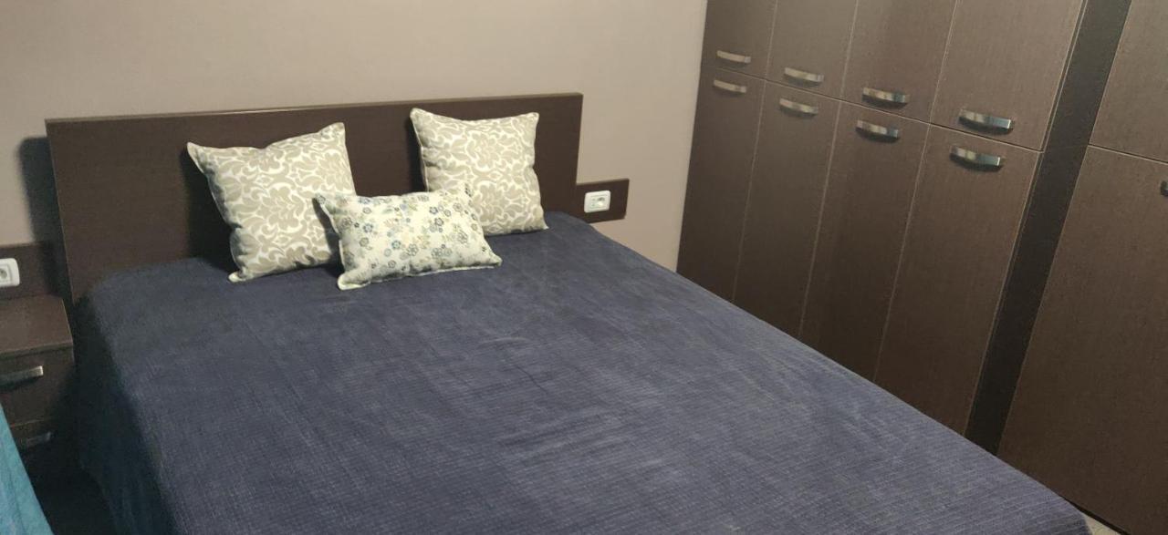 Home Apartament Брашов Екстериор снимка